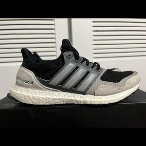 Adidas Ultra Boost S&L Black/Grey Size 9 M US